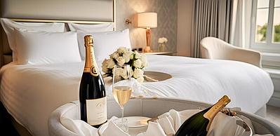 *IHG Hotellit