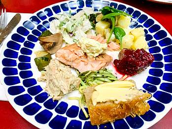 Dylan Marmoripiha Lounas Lunch Buffet Helsinki Dylan Marmoripiha Lounas Lunch Buffet Helsinki