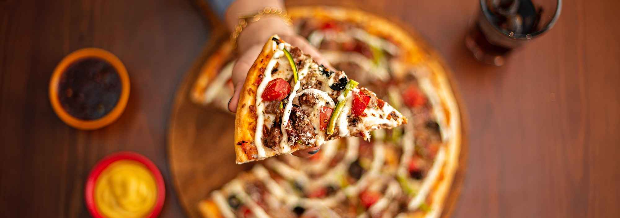 Lunch Pizza Hut Uppsala Uppsala Lunchmeny idag MyLunch.se