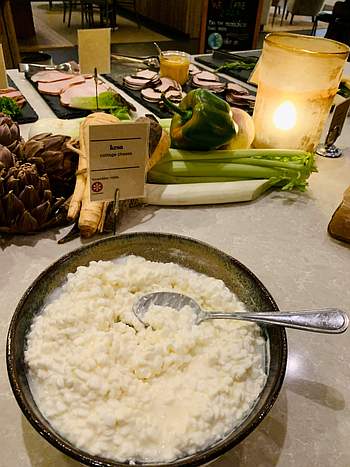 Home Hotel Odin frukost breakfast