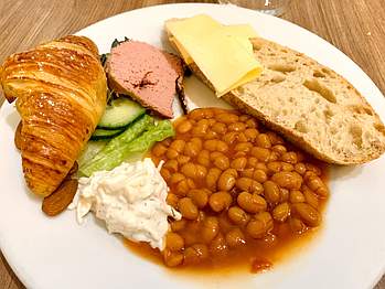 Home Hotel Odin frukost breakfast