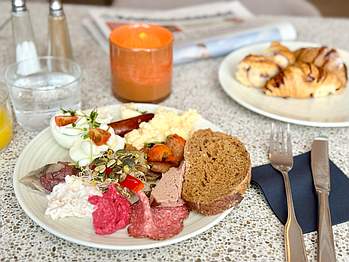 Home Hotel Christian IV frukost