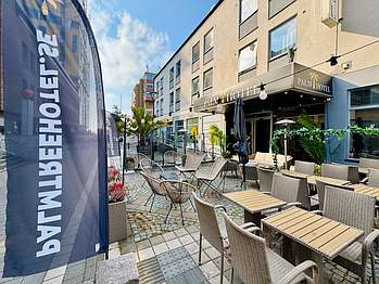 The Peacock Palm Tree Hotel BW Trelleborg frukost