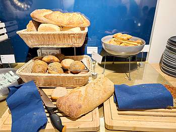 Peacock Palm Tree Hotel Trelleborg frukost