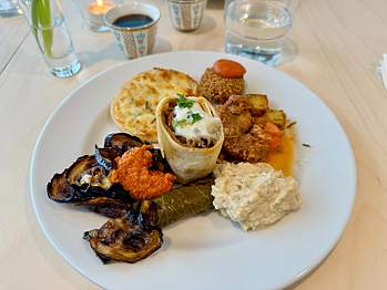 Laziza Hyllie brunch