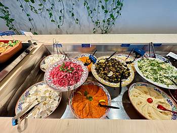 Laziza Hyllie brunch