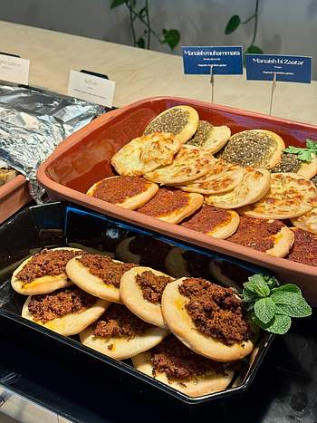 Laziza Hyllie brunch