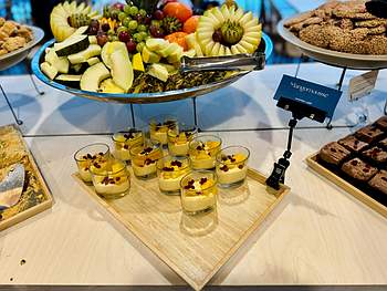 Laziza Hyllie brunch