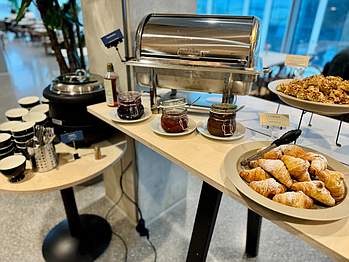 Laziza Hyllie brunch