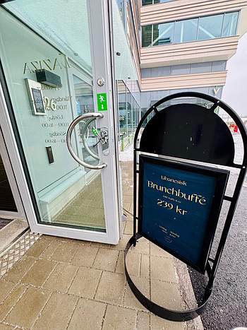 Laziza Hyllie brunch