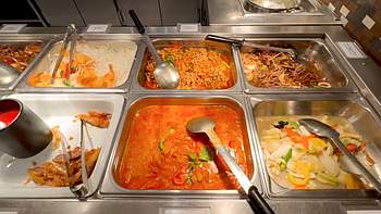 MBQ Mongolian BarbeQue Stockholm lunchbuffet