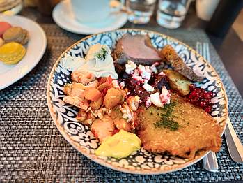 Radisson Blu Waterfront Hotel lunch