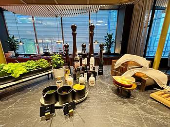 Radisson Blu Waterfront Hotel lunch
