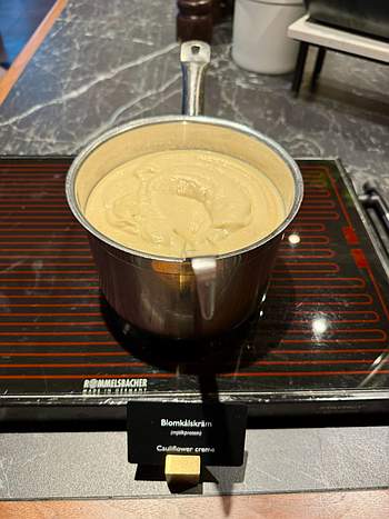 Radisson Blu Waterfront Hotel lunch