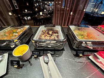 Radisson Blu Waterfront Hotel lunch