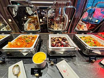 Radisson Blu Waterfront Hotel lunch