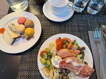 Radisson Blu Waterfront Hotel lunch