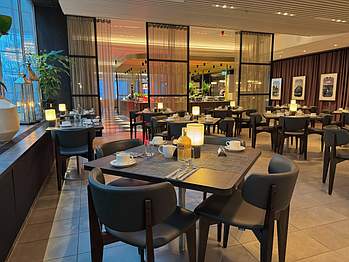 Radisson Blu Waterfront Hotel lunch