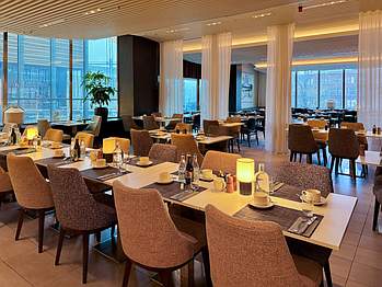 Radisson Blu Waterfront Hotel lunch